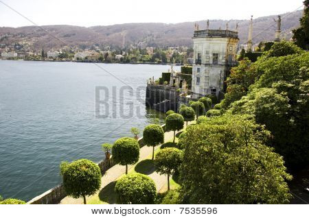Isola Bella Lago Maggiore içinde