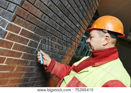 Construction Process of bricklaying Using the Brick Jointer Trowel