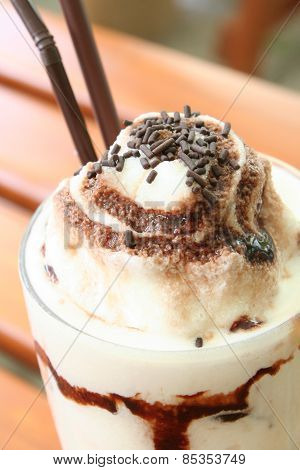 Vanilla Milkshake