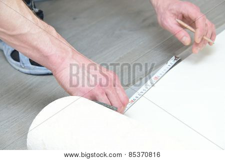 Glueing Wallpaper
