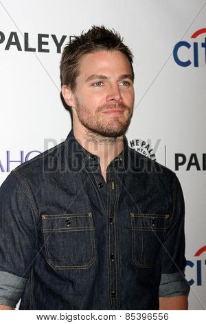LOS ANGELES - MAR 14:  Stephen Amell at the PaleyFEST LA 2015 - 