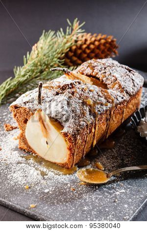 winter pear cake