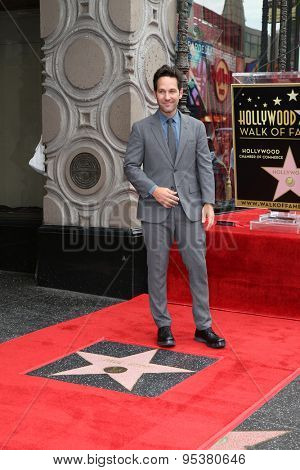 LOS ANGELES - JUL 1:  Paul Rudd at the Paul Rudd Hollywood Walk of Fame Star Ceremony at the El Capitan Theater Sidewalk on July 1, 2015 in Los Angeles, CA