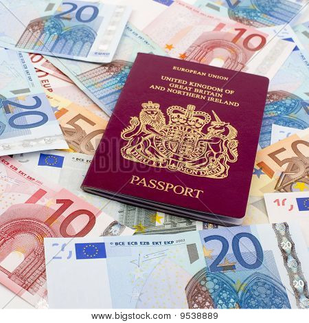 Паспорт Великобритании и евро
