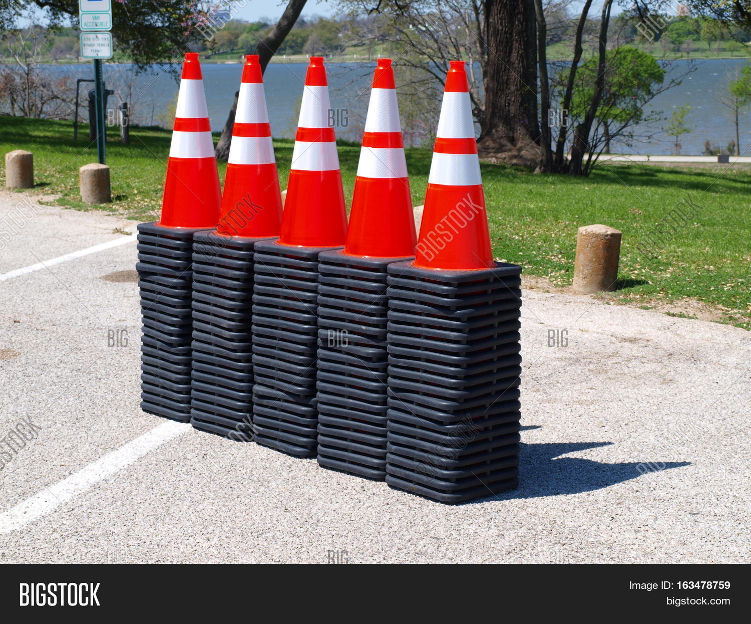 New Traffic Cones Image & Photo (Free Trial) Bigstock