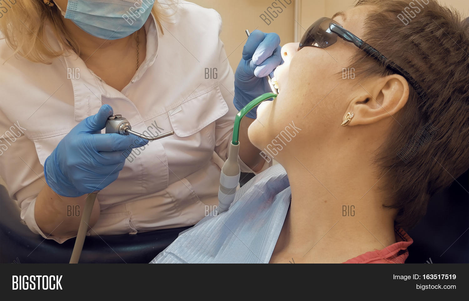 Woman Dentist Clinic Image & Photo (Free Trial) Bigstock
