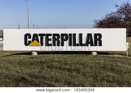 Lafayette - Circa December 2016: Caterpillar Logo And Signage. Caterpillar Inc. Is A Heavy Equipment