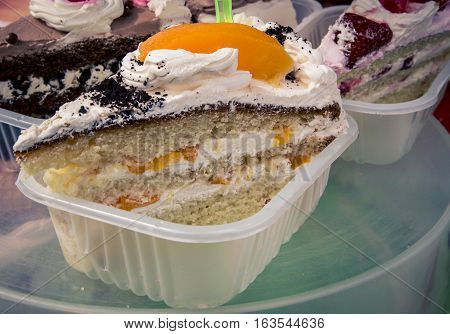 delicious cake for sale at feria de mataderos