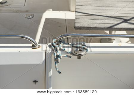 rope and rope knots on the yacht