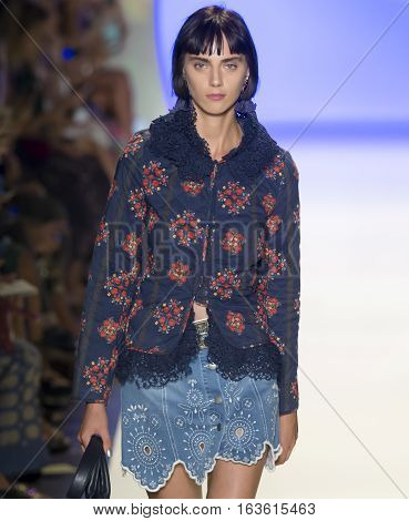 Desigual - Spring 2017 Collection