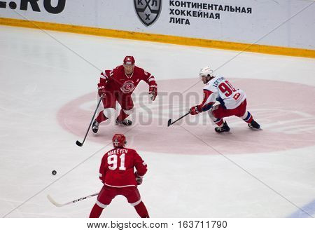 A. Makeyev(91), A. Loktionov (90), M. Afinogenov (61)