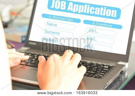 Job application online platform to search for a new work place