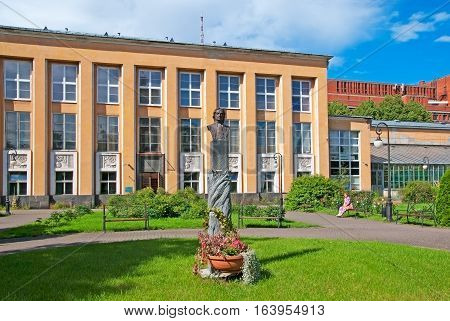 SAINT-PETERSBURG, RUSSIA, AUGUST 3, 2016: Peter the Great Sculpture and Botanical Museum in Botanic Gardens of the Komarov Botanical Institute of the Russian Academy of Sciences