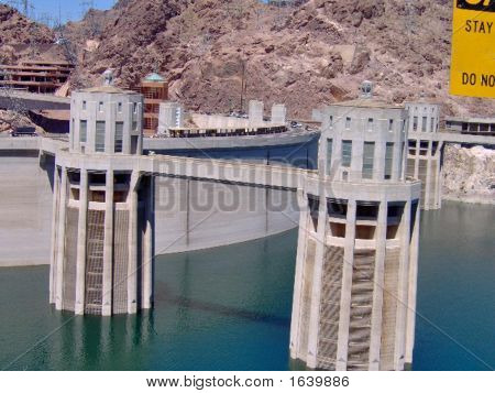 Hooverdam2