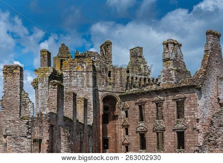 Shearington, Scotland, Uk - June 18, 2012: Closeup Of Ruined  Brown Stone Early Classical Domestic A