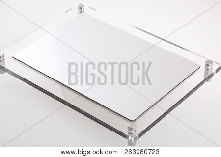 Blank White Concave Feather Flag Mock Up, Beach Flags. Outdoor Advertising Shield Banner Or Vertical