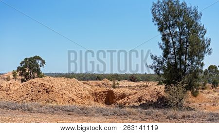 Fossicking Area At Sapphire Gem Fields Australia