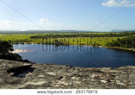Carrao River In Canaima Park - Venezuela