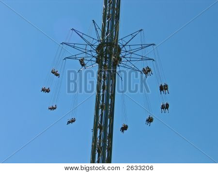 Chairoplane óriási körhinta