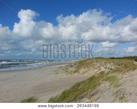Seascape On The Baltic Coast. Nature Preserve With Long Sandy Seashore Kursiu Nerija, Curonian Spit.
