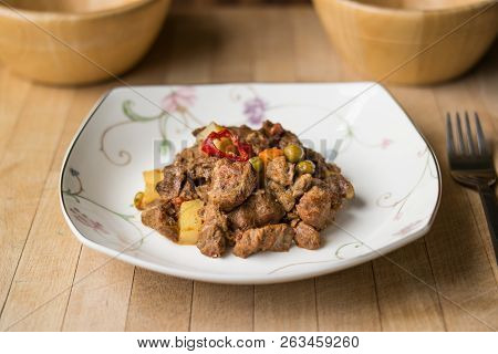 Tas Kebabi / Turkish Meat Food.