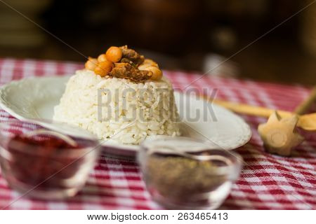 Baked Beans On A Rice / Kuru Fasulye.