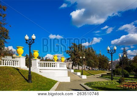 Minsk, Belarus, 12-09-2018, Architecture Small Forms, Squares, Parks, Old Architecture In The Histor