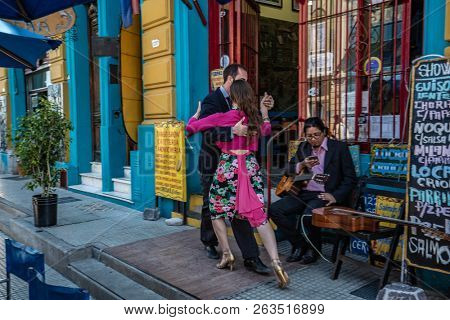 Buenos Aires, Argentina - 04 Octubre, 2018: tango in the tourist area of la boka in Argentina