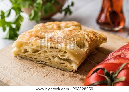 Su Boregi / Turkish Patty With Tea.