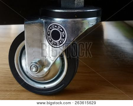 Close-up Swivel Caster Wheels Device, Furniture Wheel