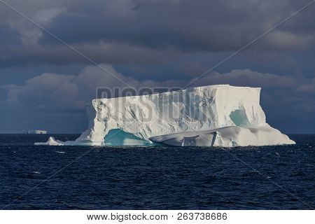 Antarctic Seascape Tabular  With Iceberg