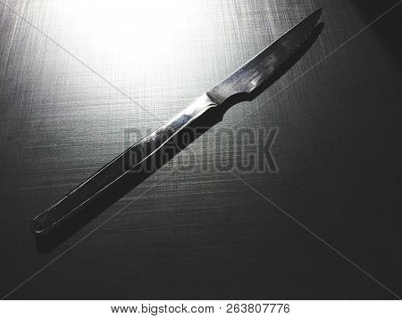 Table Knife, Cutlery, Dark Background, Metallic Material