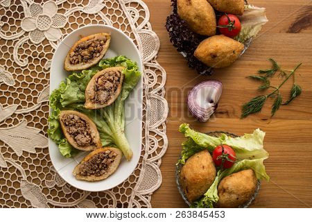 Icli Kofte / Stuffed Meatball Falafel.