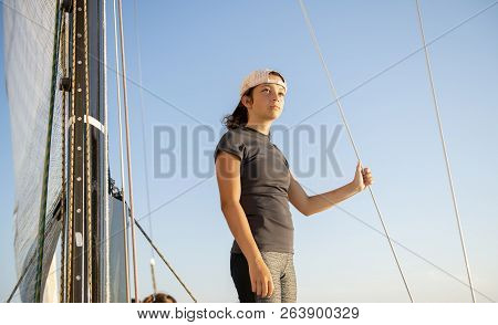 Yaghting Adventure People On The High Sea