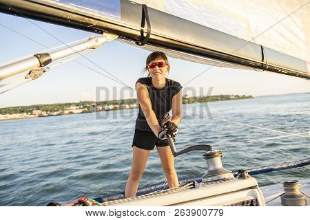Yaghting Adventure People On The High Sea