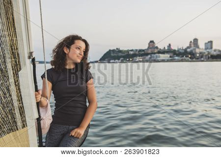 Yaghting Adventure People On The High Sea