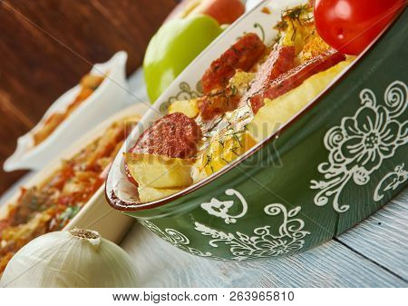 Hungarian  Rakott Krumpli