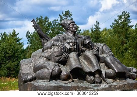 Belarus, Smorgon, August 2019. Monument To Soldiers In Memory Of Those Who Died In The First World W