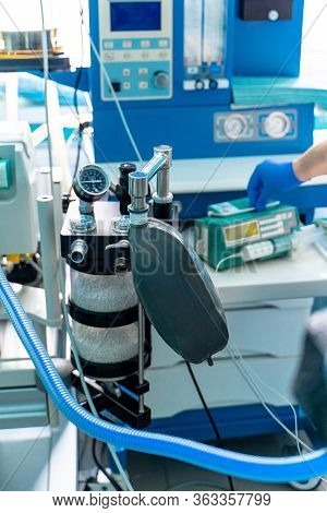 Mechanical Ventilation Equipment. Pneumonia Diagnosting. Ventilation Of The Lungs With Oxygen. Covid