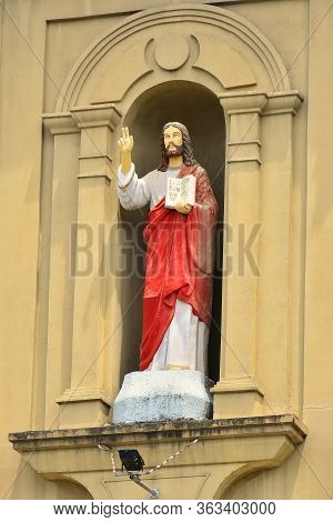 Pasay, Ph - July 15 - Archdiocesan Shrine Of Jesus The Way, The Truth, And The Life Church Jesus Sta