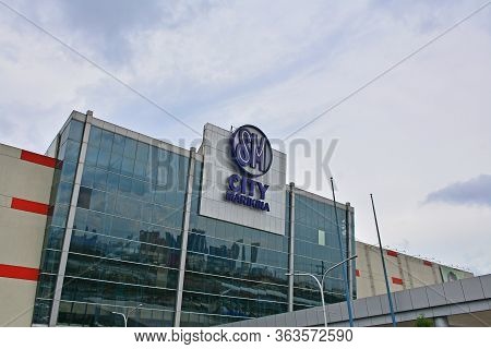 Marikina, Ph - Aug. 25: Sm City Marikina Mall Facade On August 25, 2018 In Marikina, Philippines. Sm