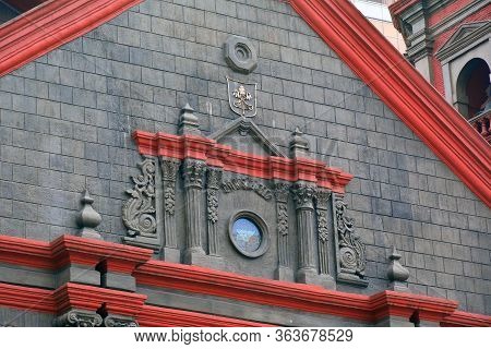 Manila, Ph - Oct 7 - Binondo Church Facade On October 7, 2017 In Manila, Philippines.