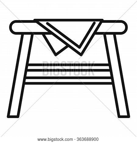 Kitchen Outdoor Table Icon. Outline Kitchen Outdoor Table Vector Icon For Web Design Isolated On Whi