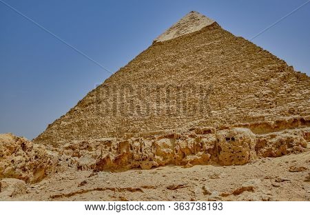 The Pyramid Of Khafre (pyramid Of Chephren), The Second-tallest Of The Ancient Egyptian Pyramids Of 