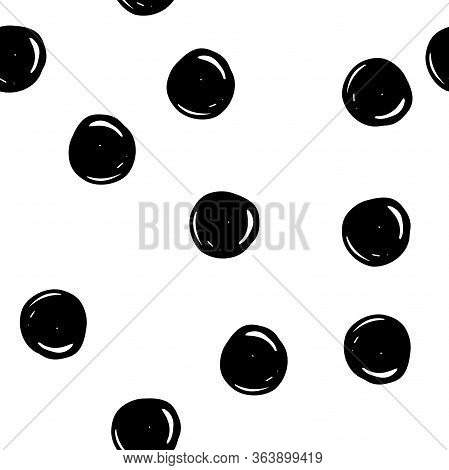 Seamless Scandinavian Tangled Pattern. Black Outline Messy Hand-drawn Circles Isolated On A White Ba