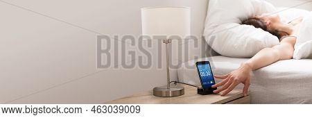 Off Day Alarm Clock Snooze. Mobile Phone Wake Up Snoozing