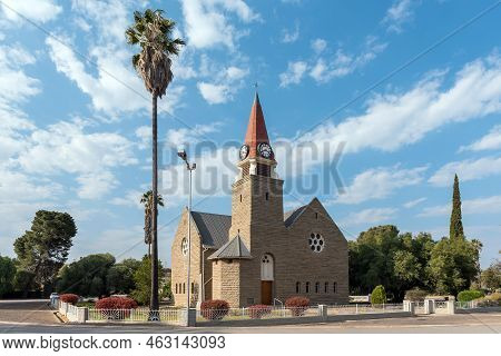 Loxton, South Africa - Sep 2, 2022: A Street Scene, With The Dutch Reformed Church, In Loxton In The