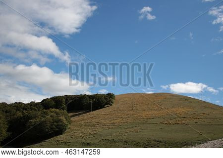 Italy, Umbria, Perugia: Umbrian Landscape Near Castelluccio.