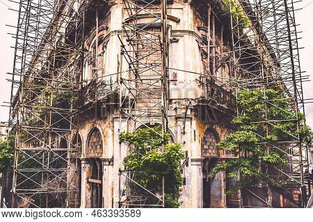 Havana, Cuba - July 06 2018 : As There Is No Money To Take Care Of These Colonial Era Buildings The 
