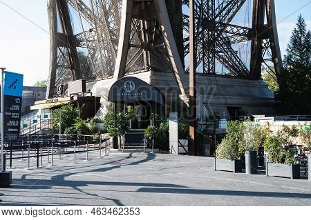 Paris, France - August 27 2022: People Queueing To Go Up The Eiffel Tower. Iron Structure Building, 